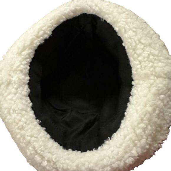 Unbranded ~ Avatar Air bender Bucket Hat ~ faux shearling w/ black lining - Picture 3 of 6